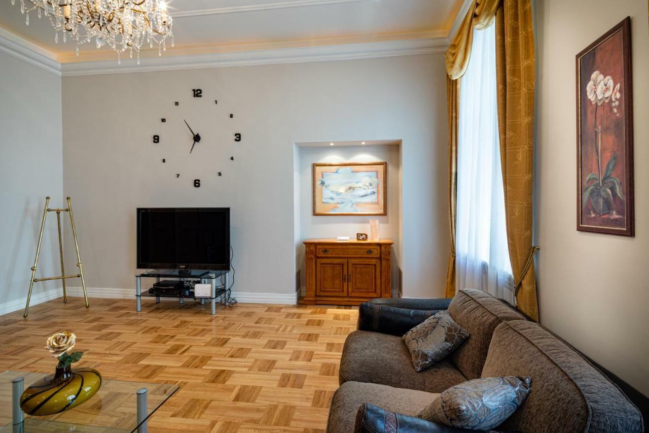 Old Riga 2 Bedroom Vecpilsetas Street Apartment Extérieur photo